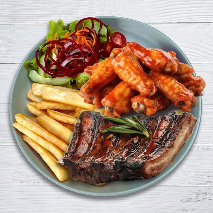 Featured image for “Thursday Ribs & Wings Special: Delicious Duo at Club Burleigh”