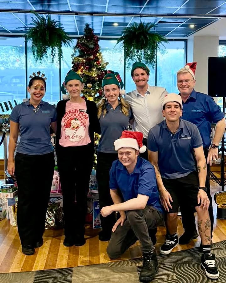 Featured image for “Christmas and New Year at Club Burleigh”